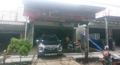 (BWI A.344) Dijual Ruko di JL. Yos Sudarso Desa Jajag Kec. Gambiran Kab. Banyuwangi JL. Yos Sudarso Desa Jajag Kec. Gambiran Kab. Banyuwangi Dijual Ruko Di JL. Yos Sudarso Desa Jajag Kec. Gambiran Kab. Banyuwangi

Lokasi Sangat Strategis

Lingan NYaman dan Ramai,Cocok Buat Usaha Toko Omahku Properti